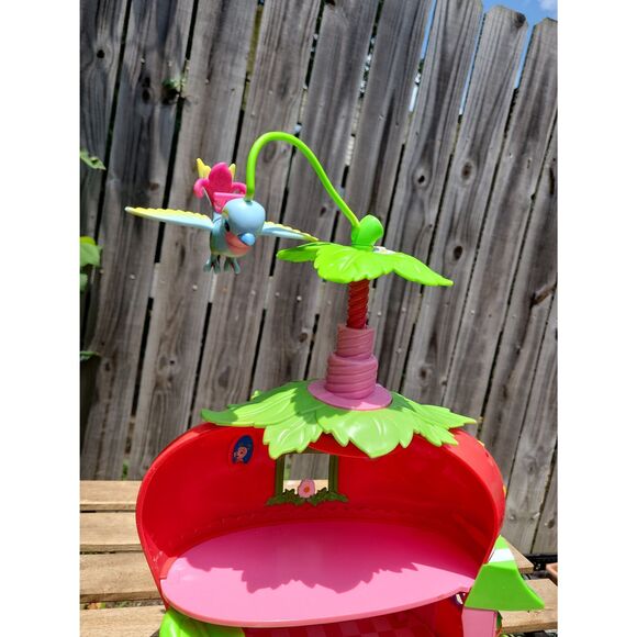 2008 Hasbro Strawberry Shortcake Playset Twirly Bird Berry Cafe Vintage 2000s - Picture 5 of 12